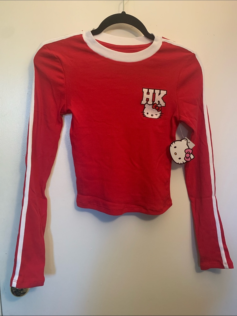 *OFFICIAL* Hello Kitty 🐱 Red Long-Sleeve Top